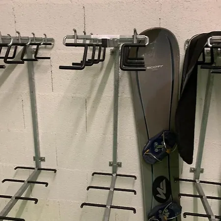 By Quokka 360 - Practical For Skiers *